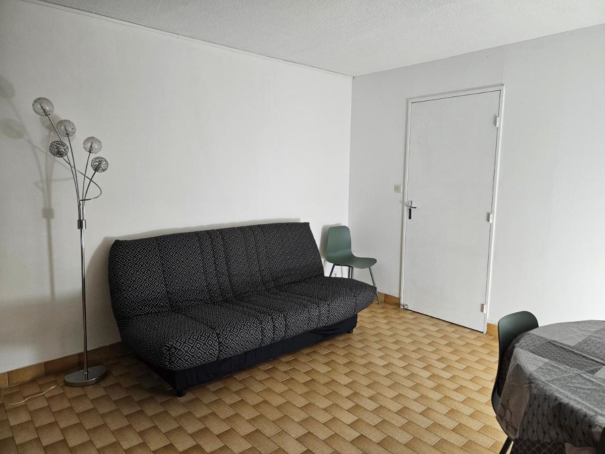 Studio Cabine Clim Wifi Parking Draps - 1 Etoile - Self Check-In Possible La Grande-Motte Buitenkant foto